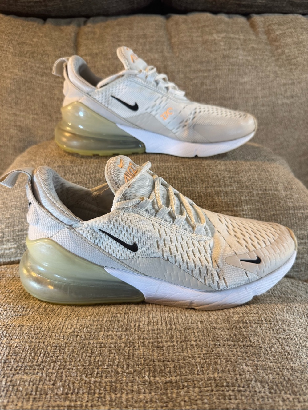 Nike Women's Air Max 270 Summit White/Desert Sand DH3050-100 Size 8.5